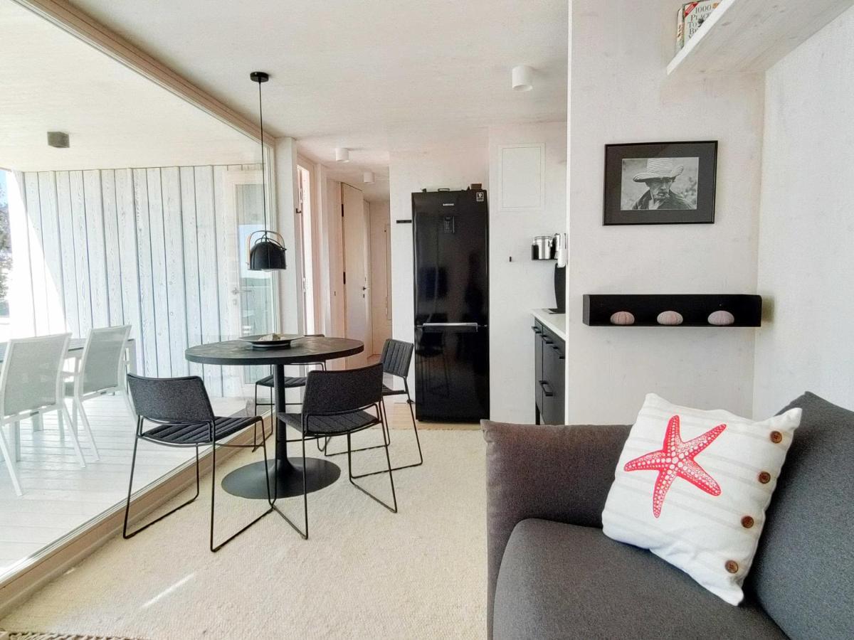 Camp Buqez 45 - Villa Artica ปาโกชตาเน ภายนอก รูปภาพ