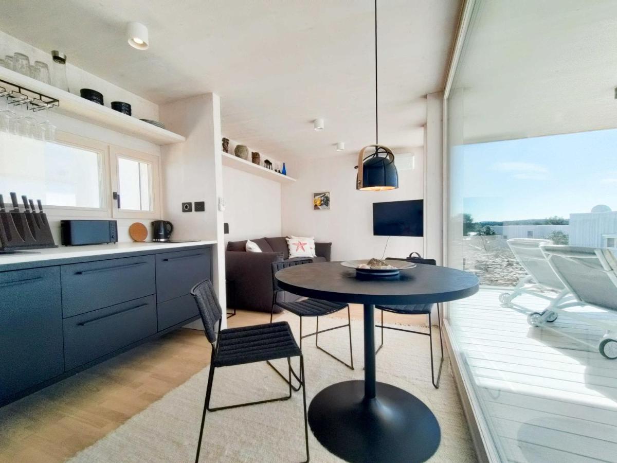 Camp Buqez 45 - Villa Artica ปาโกชตาเน ภายนอก รูปภาพ