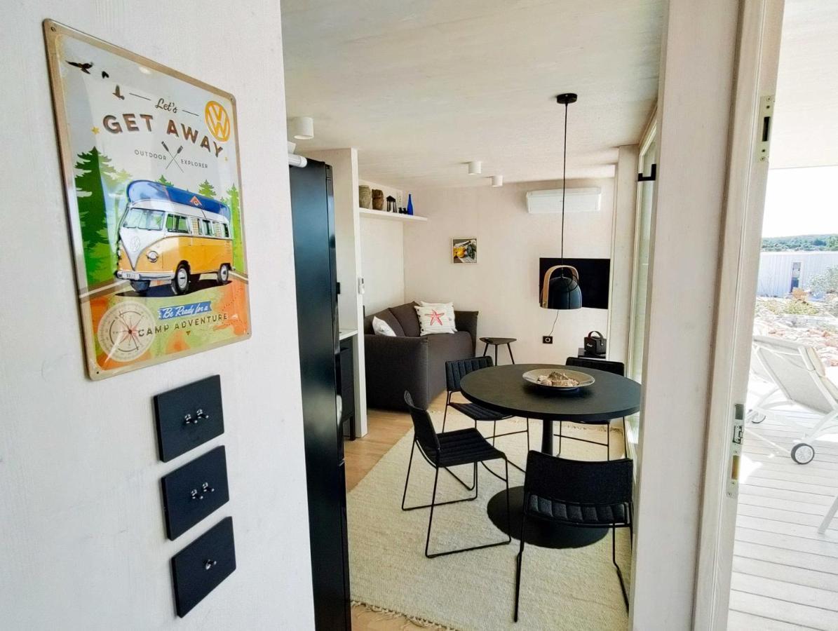 Camp Buqez 45 - Villa Artica ปาโกชตาเน ภายนอก รูปภาพ